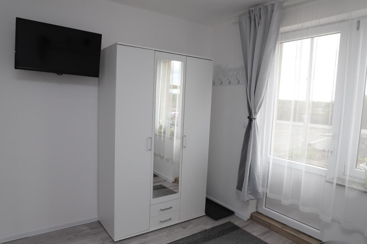 Apartman Normanci Near Bizovac Thermal Spa Exteriör bild